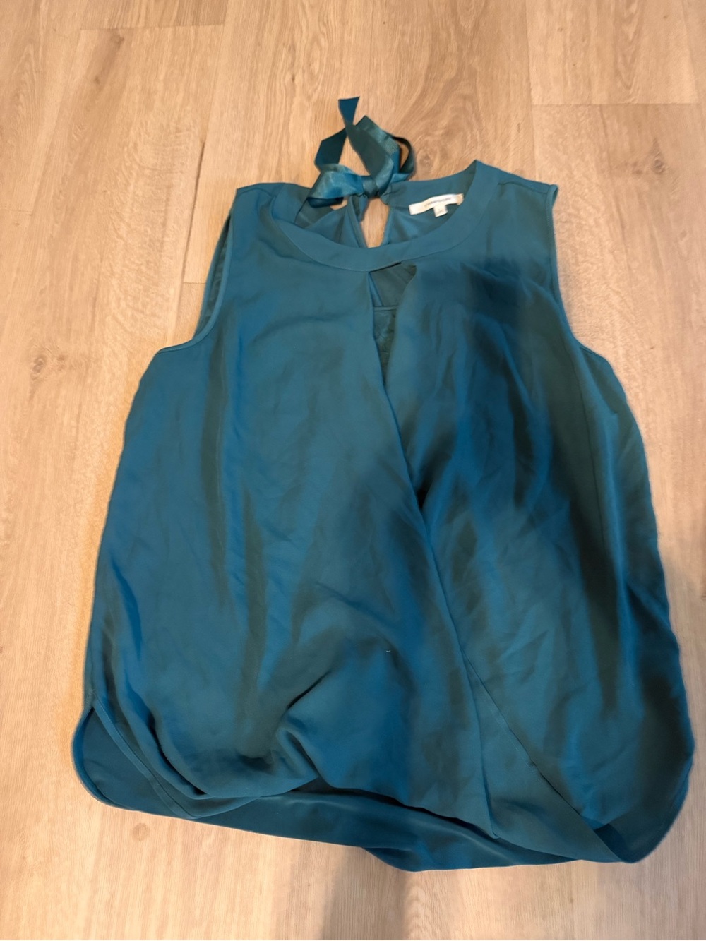 Sleeveless Teal Tie-Neck Draped Camisole adult large